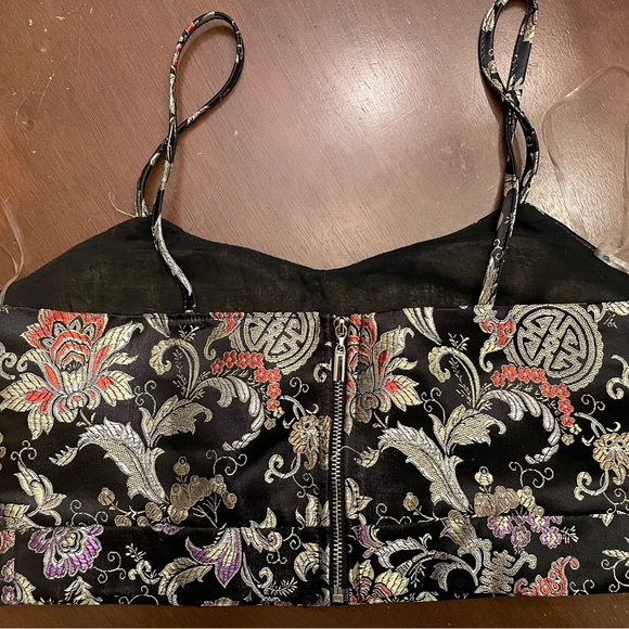 Beautiful satin camisole top by Polly & Esther - Picture 2 of 4